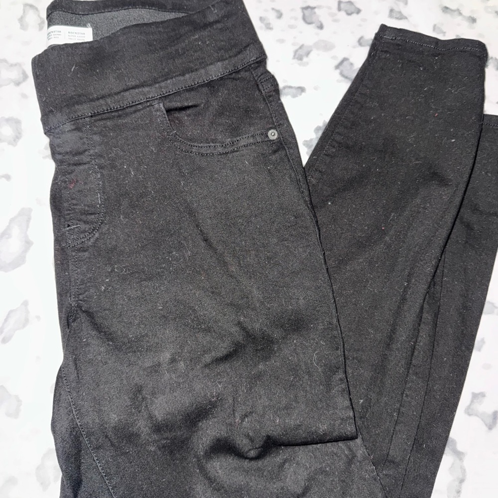 Old Navy Black Rockstar High-Rise Pull on Jeggings